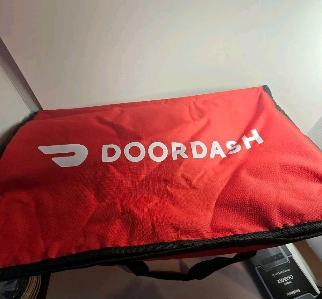 DoorDash Insulated Delivery Bag