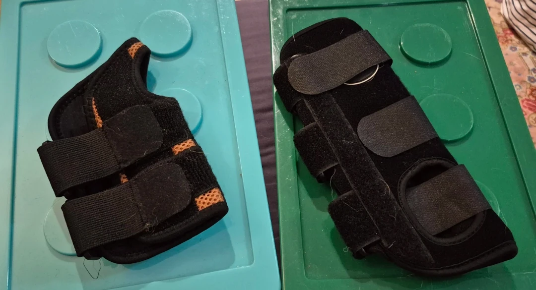 Black Wrist Support Brace