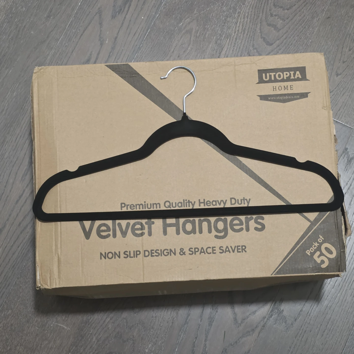 Utopia Home Velvet Hangers - 50 Pack