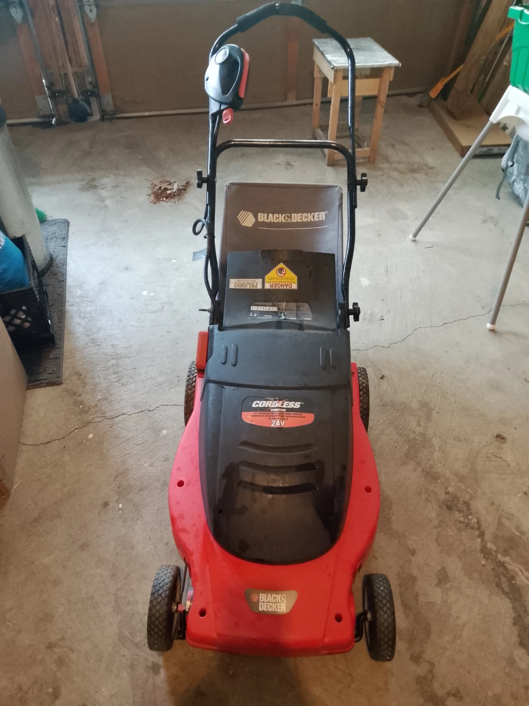 Black & Decker 24V Cordless Lawn Mower
