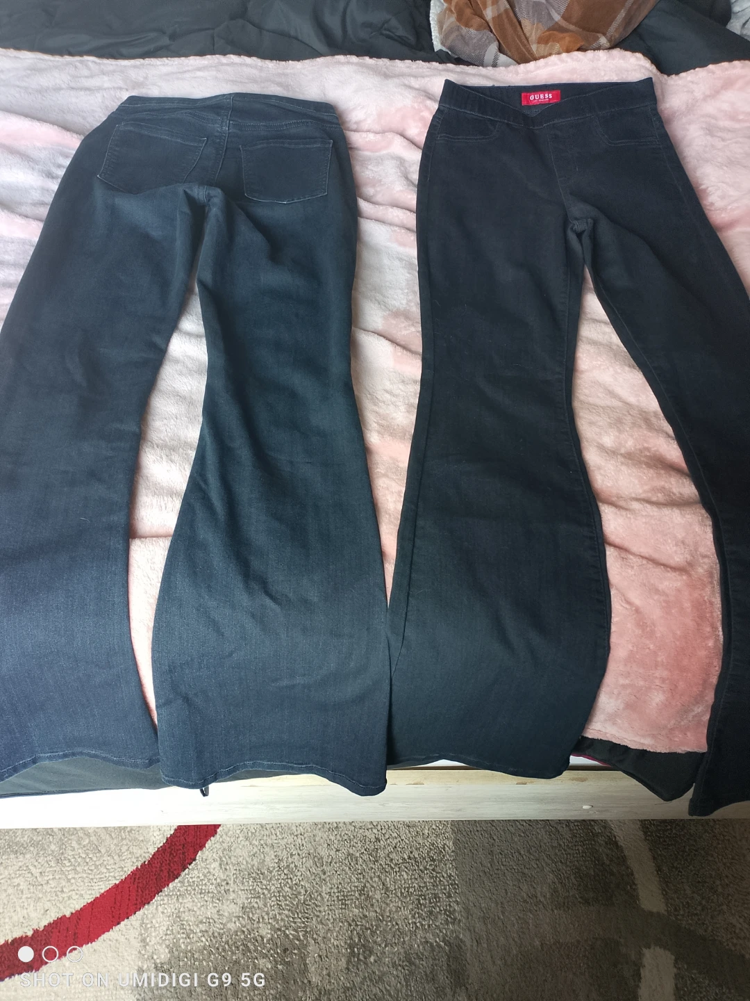 Guess Flare Jeans - Black