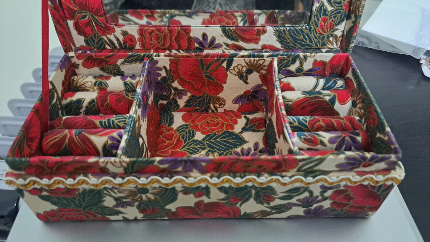 Floral Jewelry Box with Mirror - photo 3