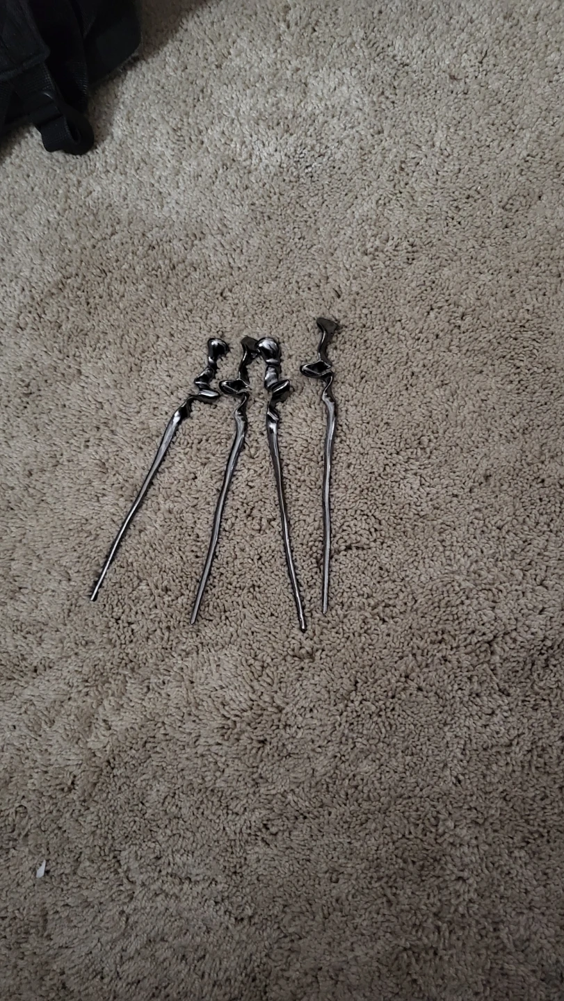 Set of 4 Metallic Hair Pins