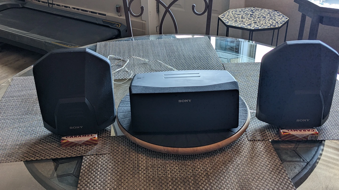 Sony Speakers with Subwoofer - photo 3