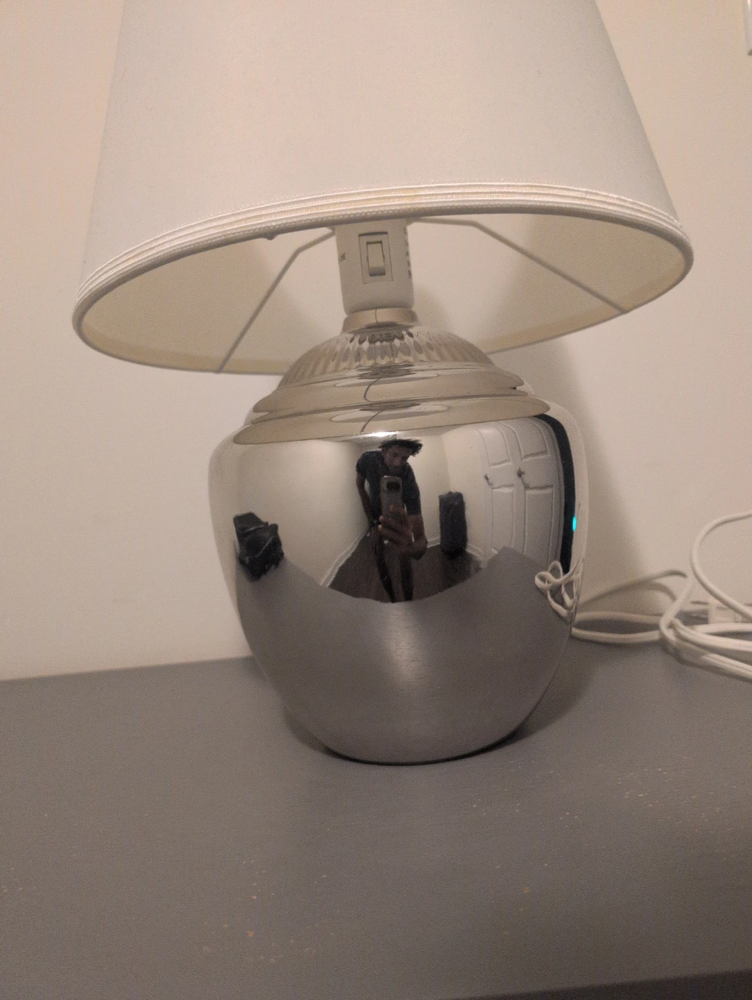 Silver Bedside Lamp with White Shade - photo 3