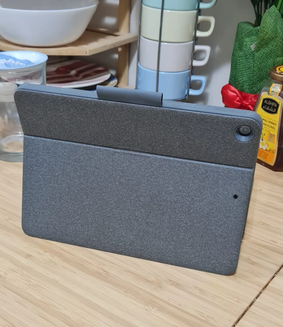 iPad (7th Gen) 128GB with case - photo 4
