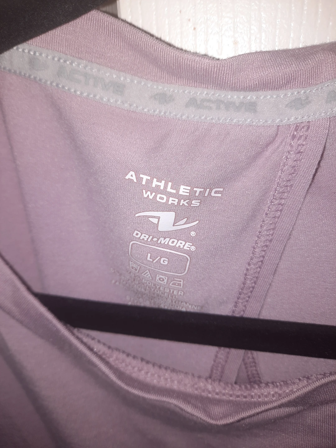 long-sleeve athletic shirt pick up in st.albert - photo 2