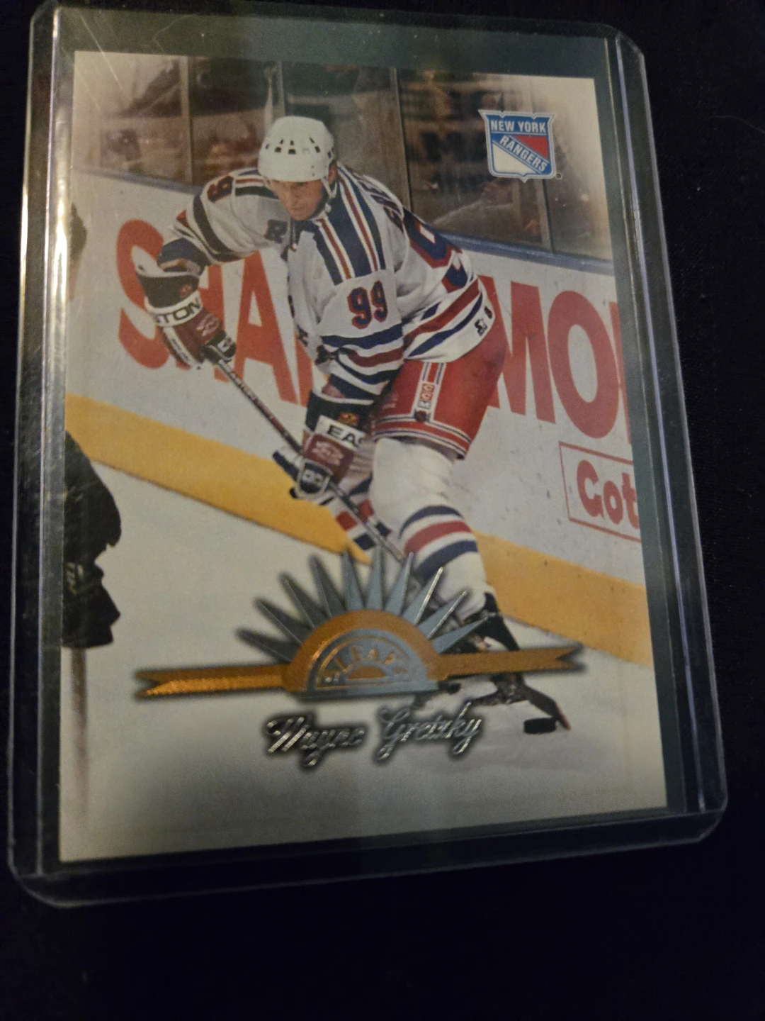 Collection of Wayne Gretzky Hockey Cards - photo 3