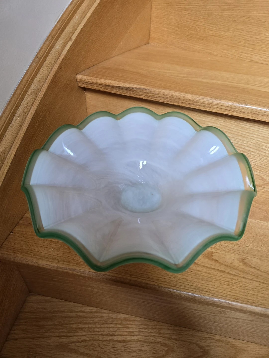 Glass Fruit Bowl with Green Rim - photo 2