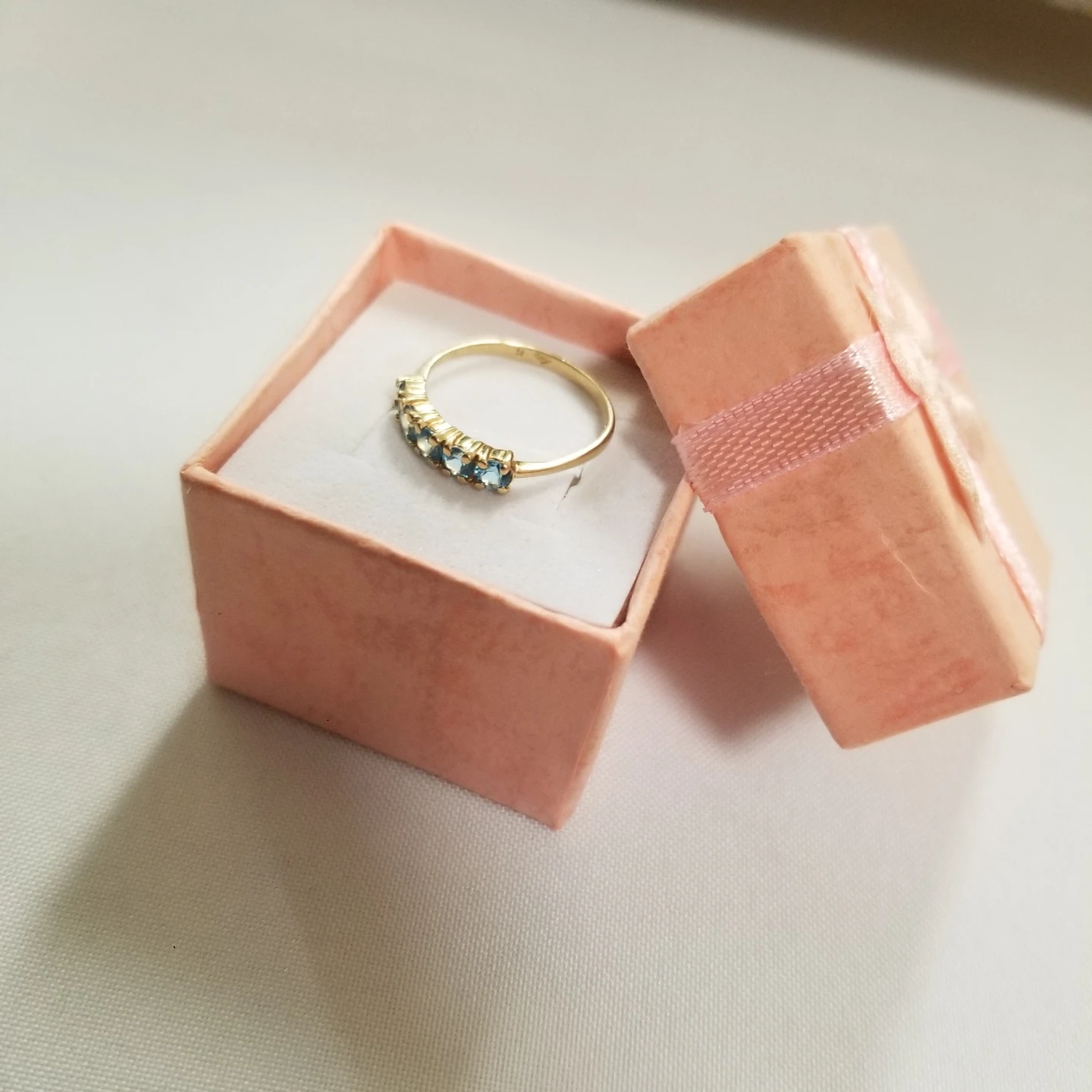 Like new 10K Real Gold With Blue Topaz - photo 2