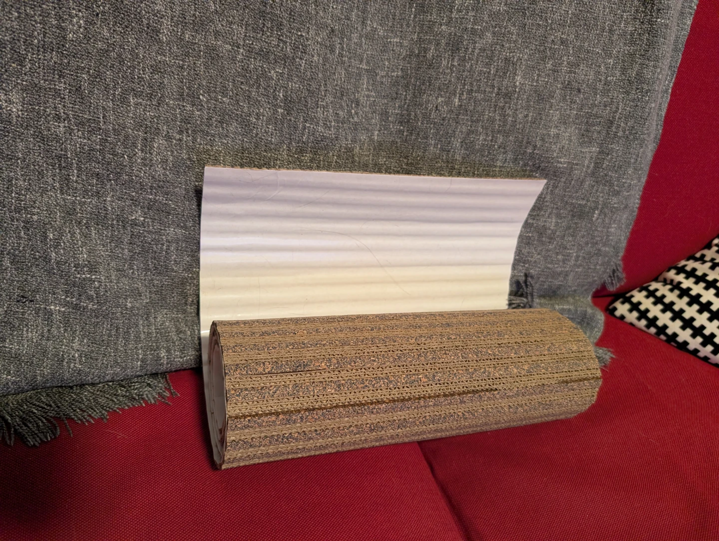 Cork + Corrugated Cardboard Cat Scratching Roll - photo 2