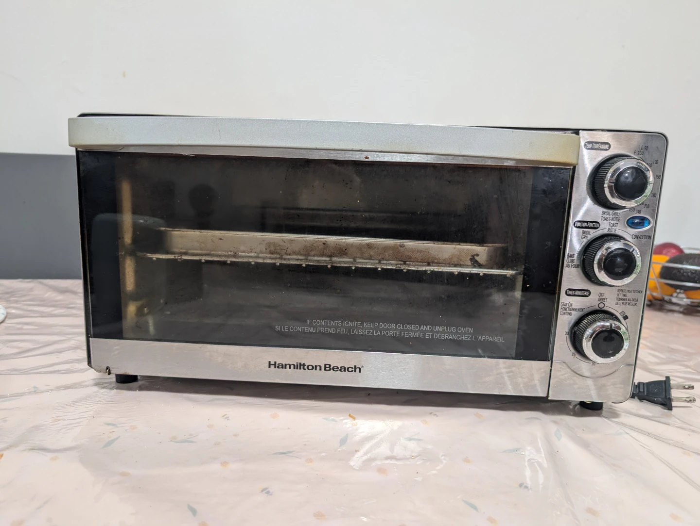 Hamilton Beach Toaster Oven - photo 2