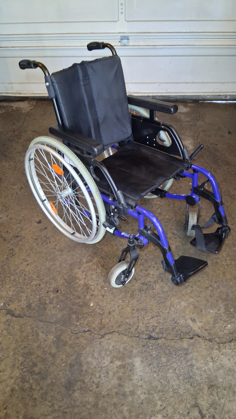 Breezy Wheelchair