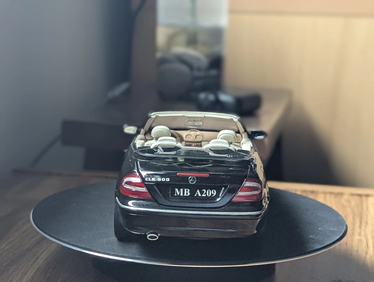 Kyosho Mercedes Benz CLK Cabrio 1:18 diecast - photo 5