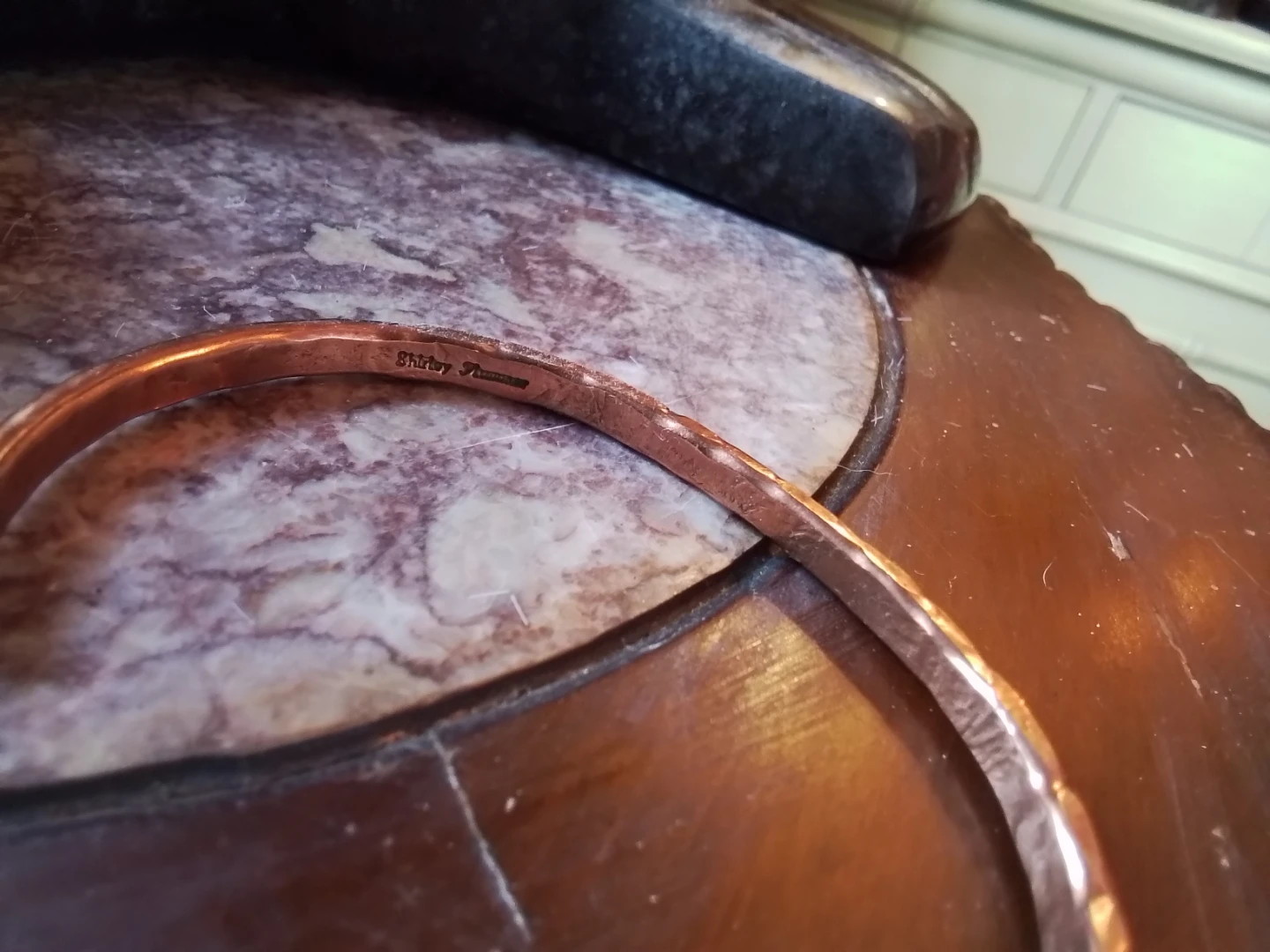 Vintage Signed Navajo Artisan Copper Bangle By Shirley Plummer - photo 5