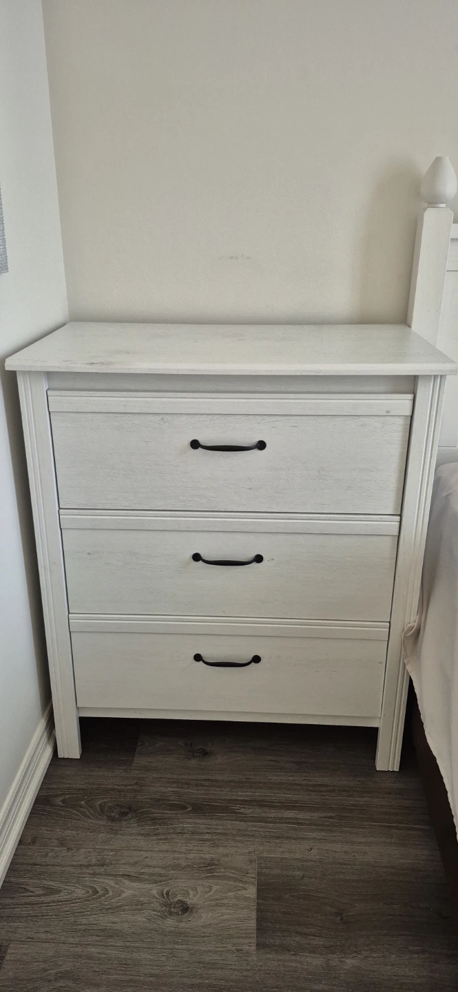 3 pieces Bedroom set with Queen Sealy mattress and box spring - photo 5
