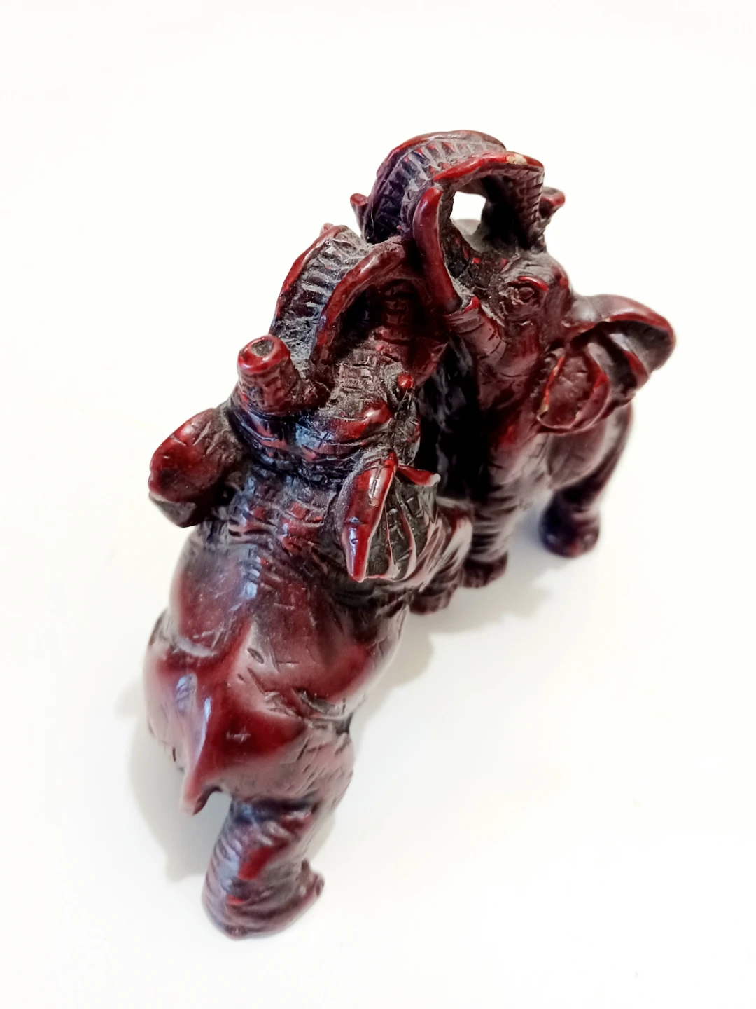 Hand Crafted Elephants Figurine - photo 2