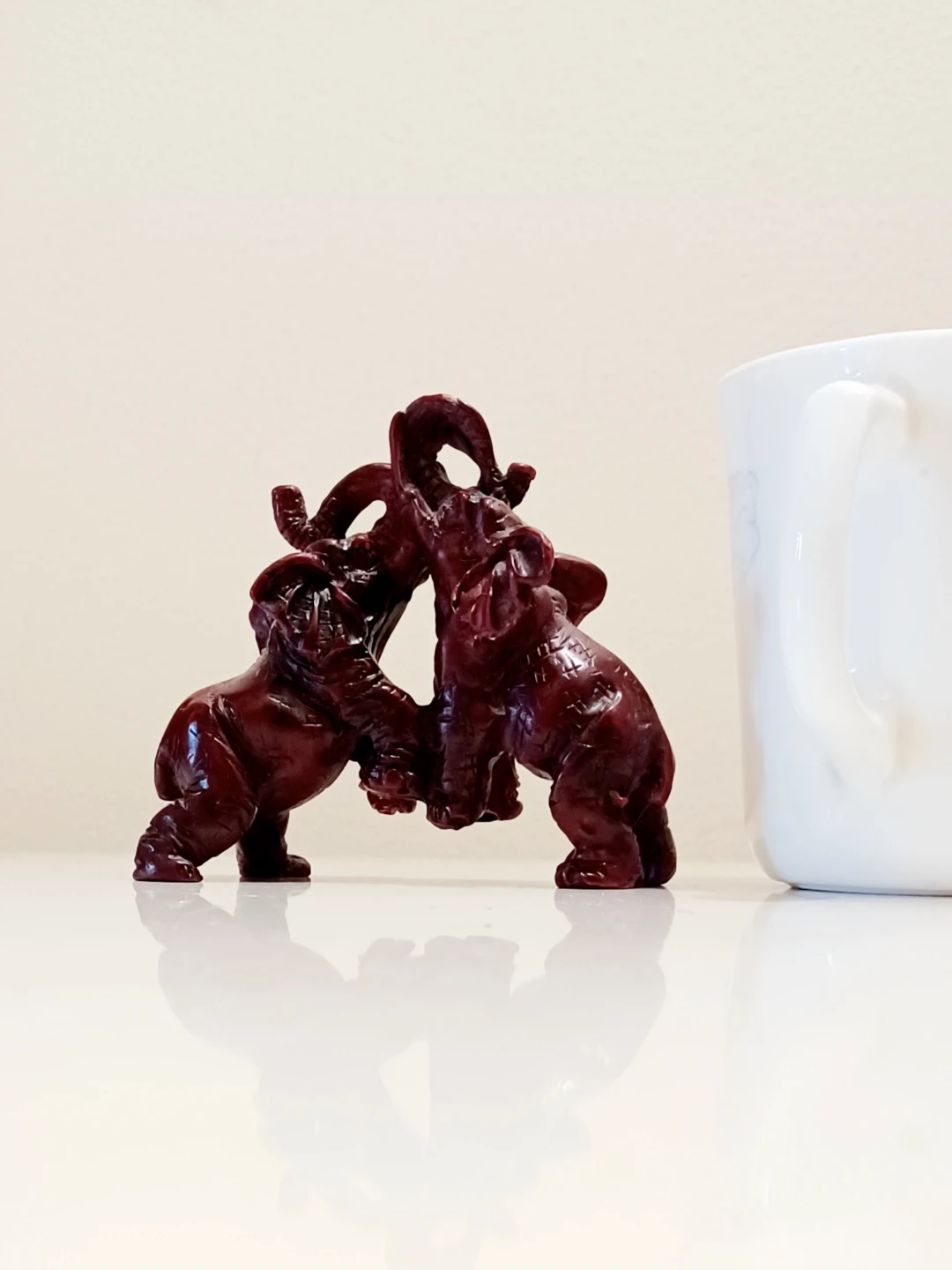 Hand Crafted Elephants Figurine - photo 4