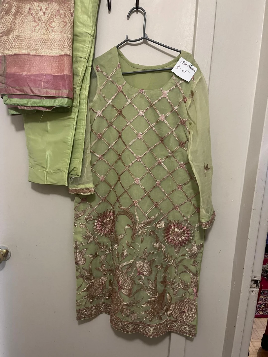 Women's Embroidered shirt dupta with trouser