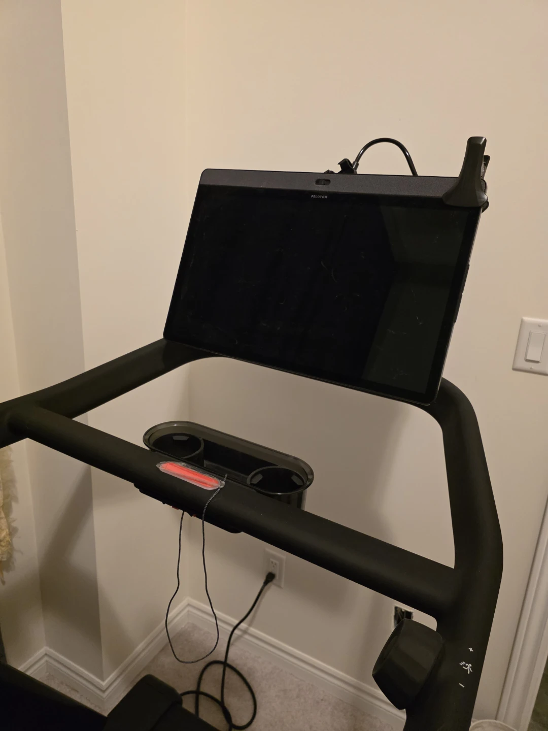 Peloton Treadmill PLTN-TTR01 - photo 3