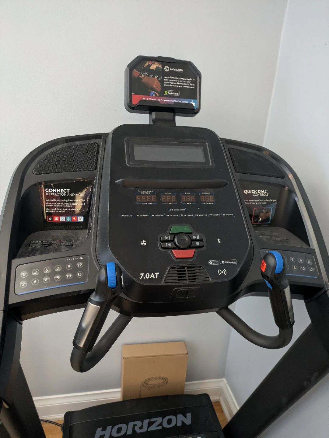 Horizon 7.0 AT Treadmill - photo 3