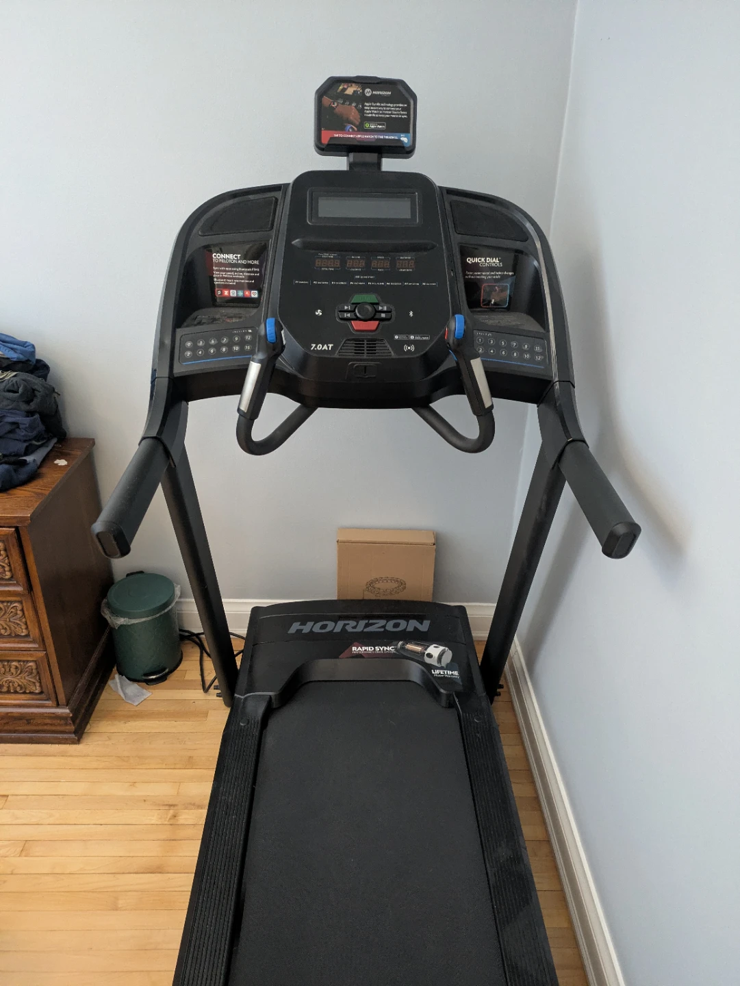 Horizon 7.0 AT Treadmill - photo 4