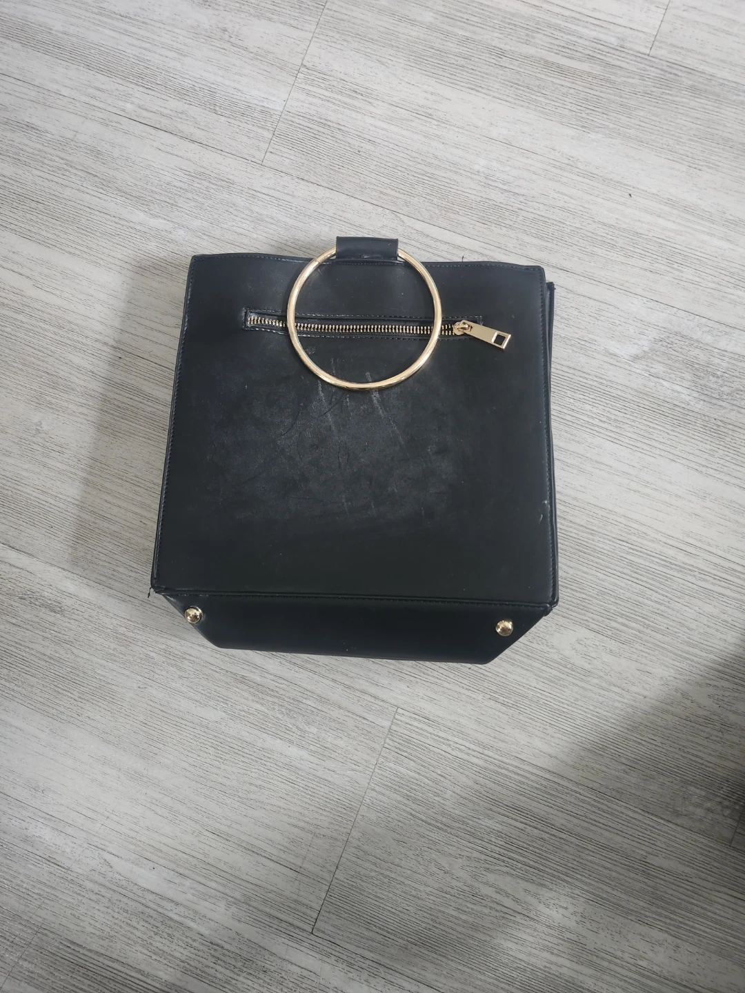 Black Aldo Handbag with Gold Ring Handle - photo 2