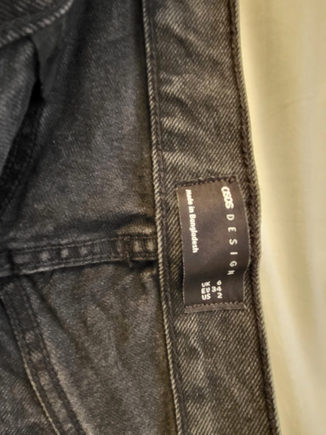 ASOS DESIGN Black Denim Shorts Size UK 6 - photo 2