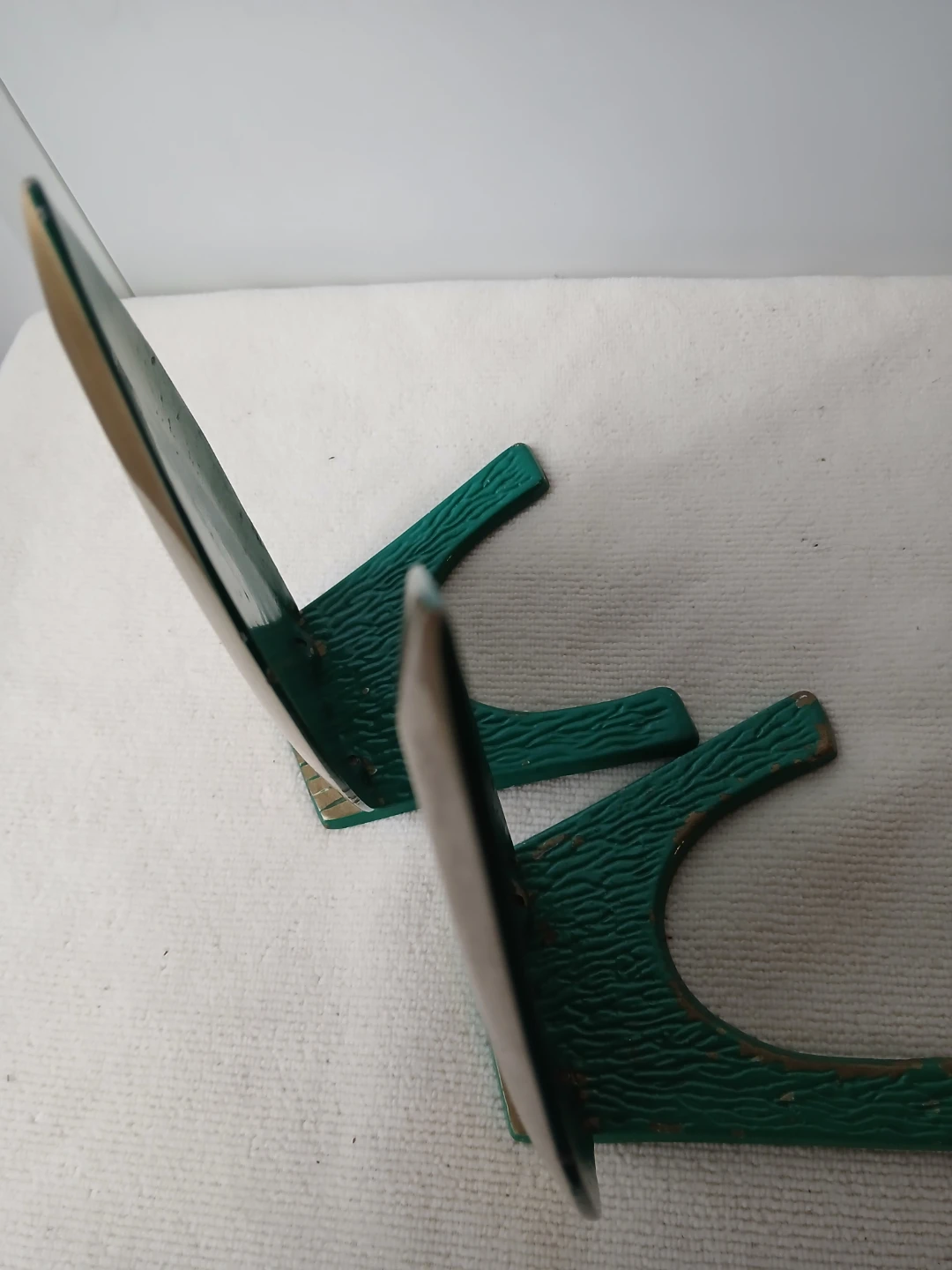 Vintage Decorative Bookends- Green & Gold Deer Design. $25 FIRM. - photo 4