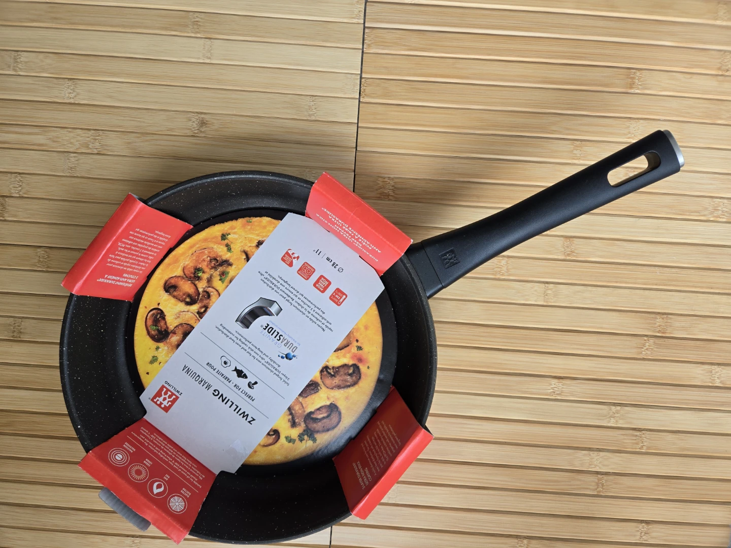 Zwilling Marquina Frying Pan with Lid - 28 cm