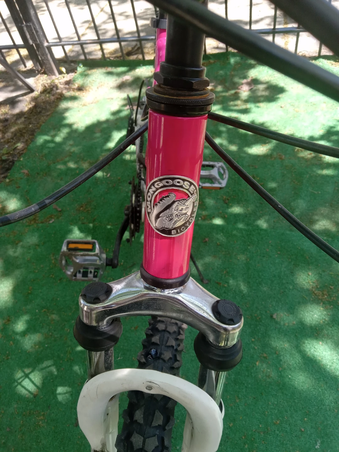 Mongoose X25 Pink Full Suspension Mountain Bike - photo 5