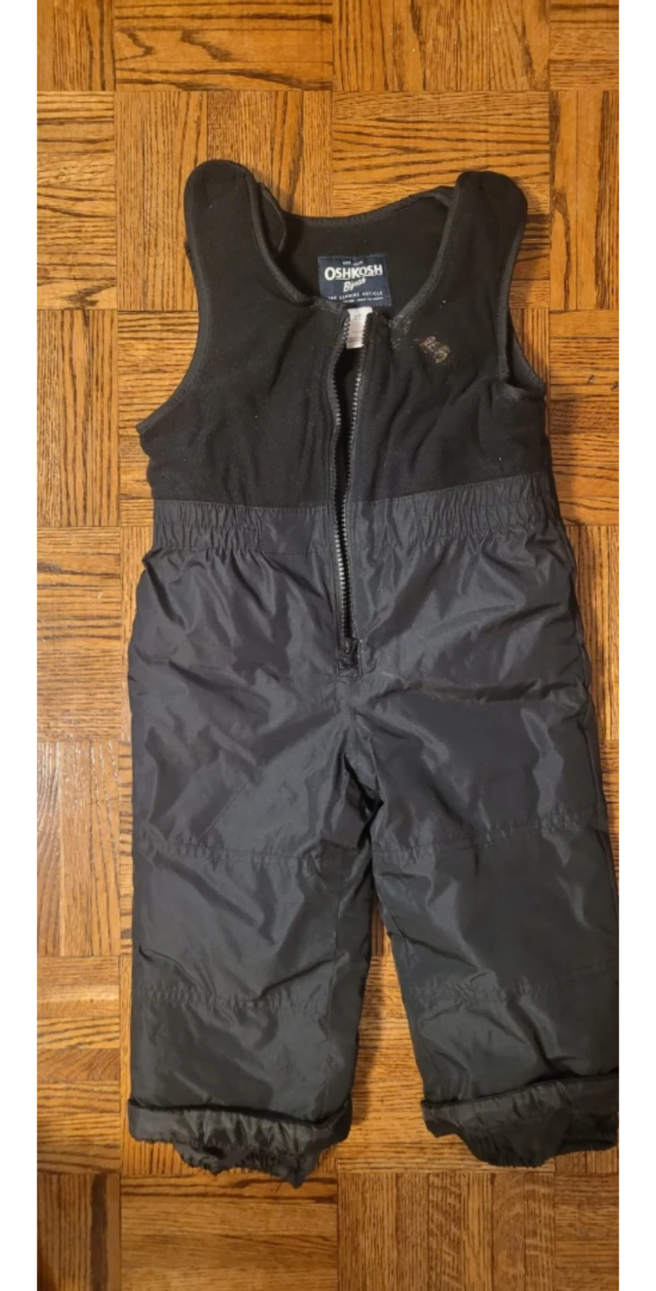 OshKosh B'gosh Snowsuit - Size 2T