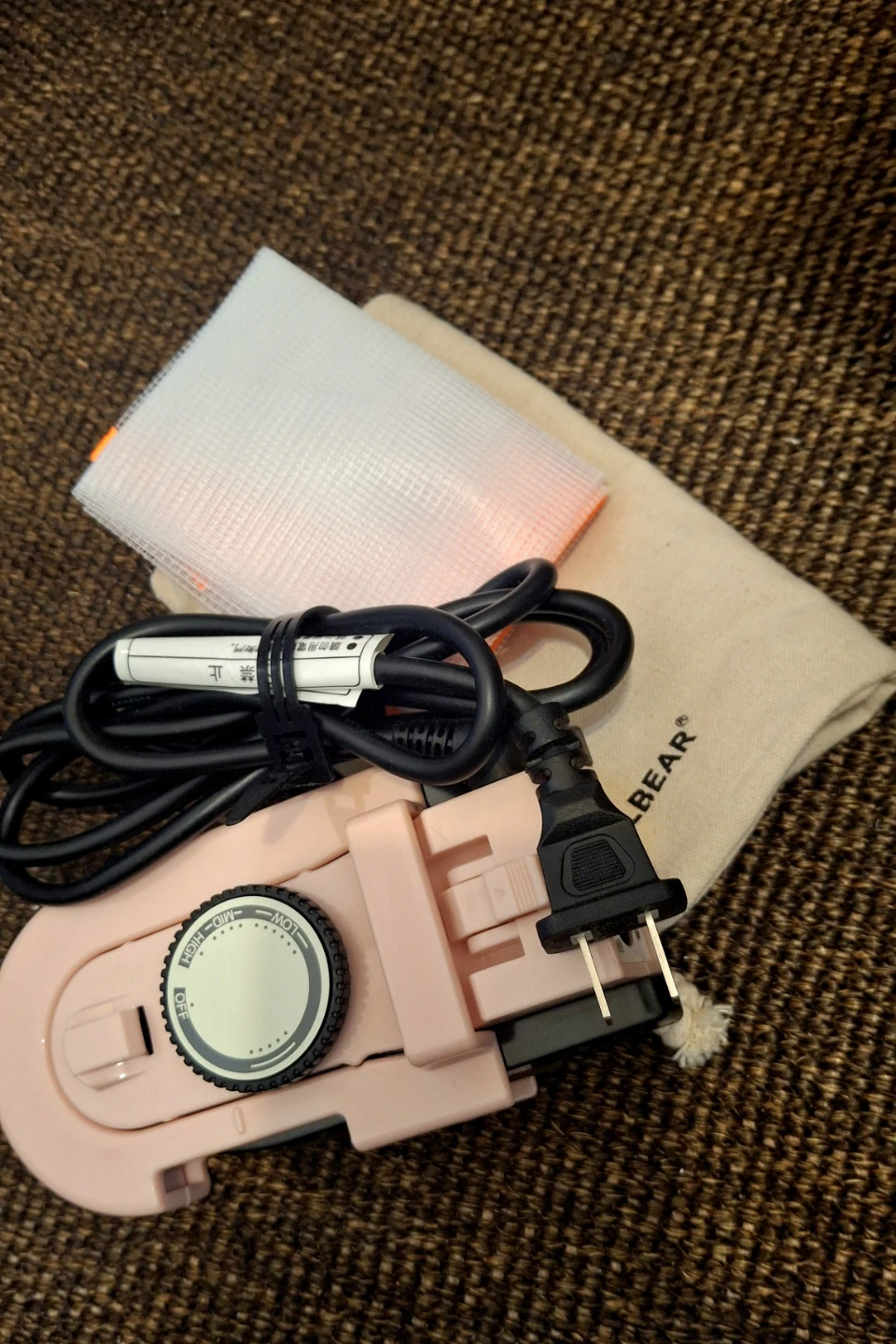 Pink Portable Mini Iron with Pouch