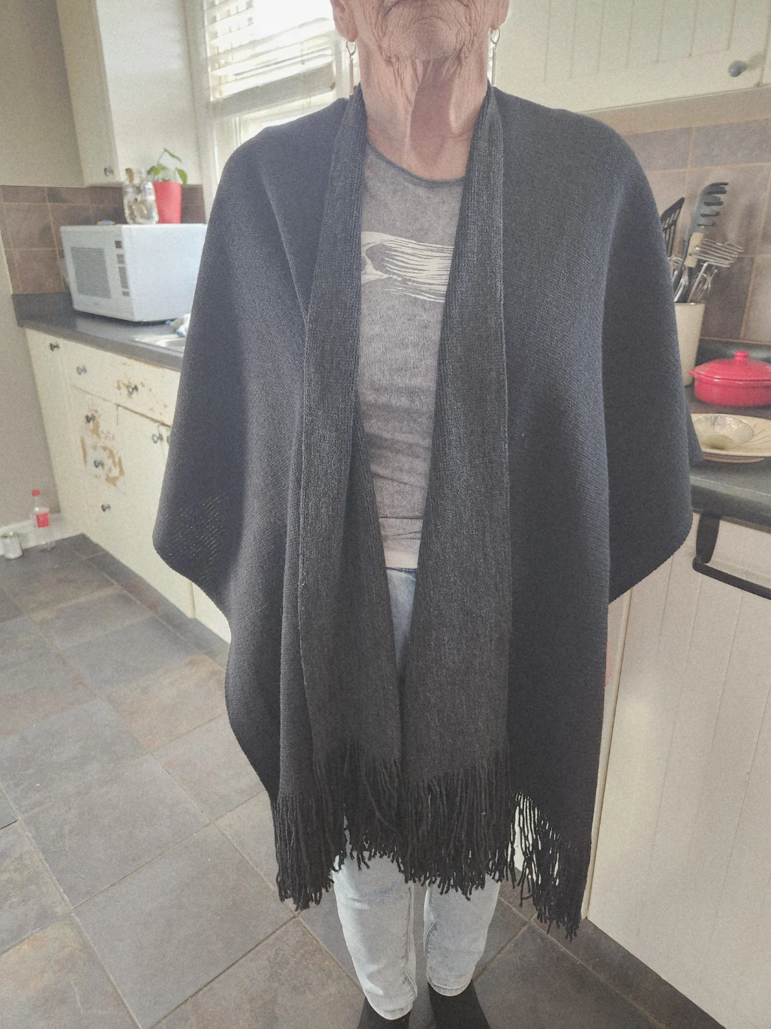 Blk shawl - photo 3