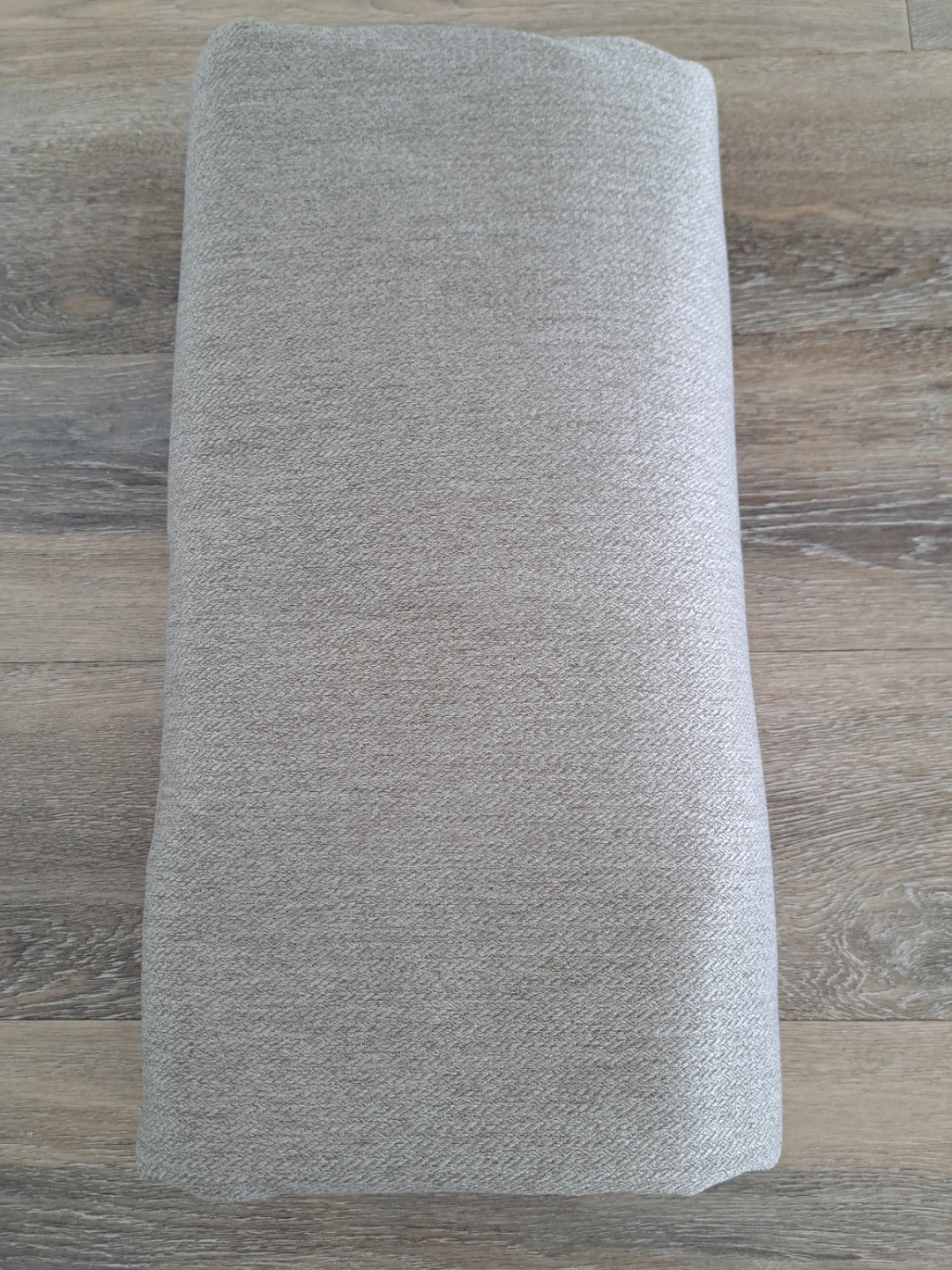 3.50M X 1.50M A. Rolled Beige verdoso Fabric Bolt - photo 2