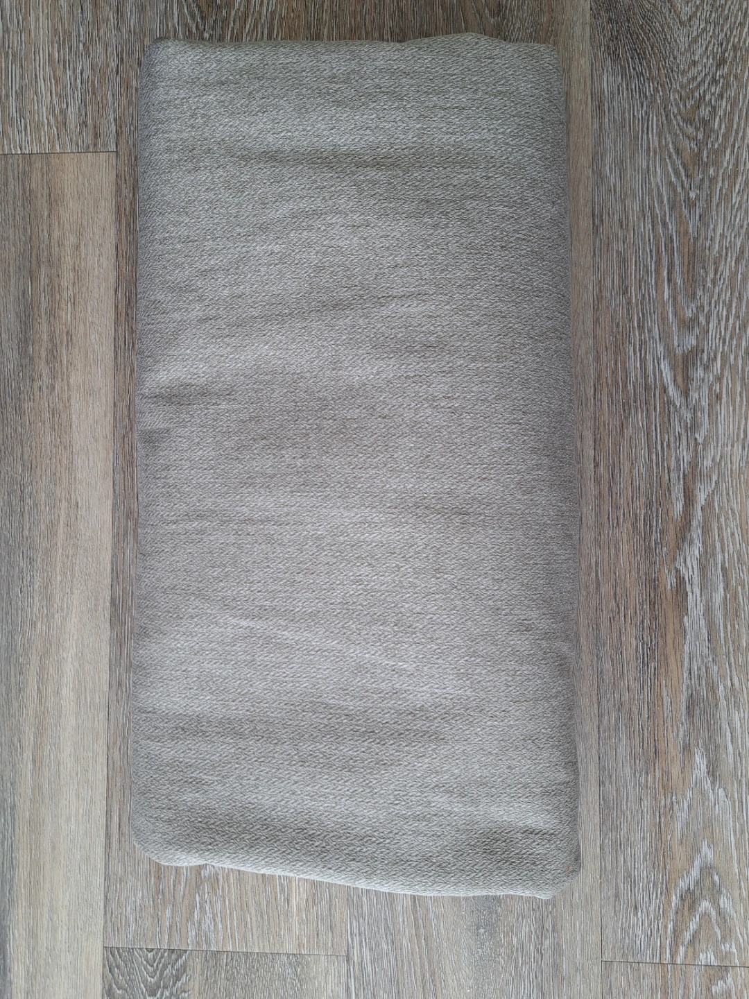 3.50M X 1.50M A. Rolled Beige verdoso Fabric Bolt - photo 4