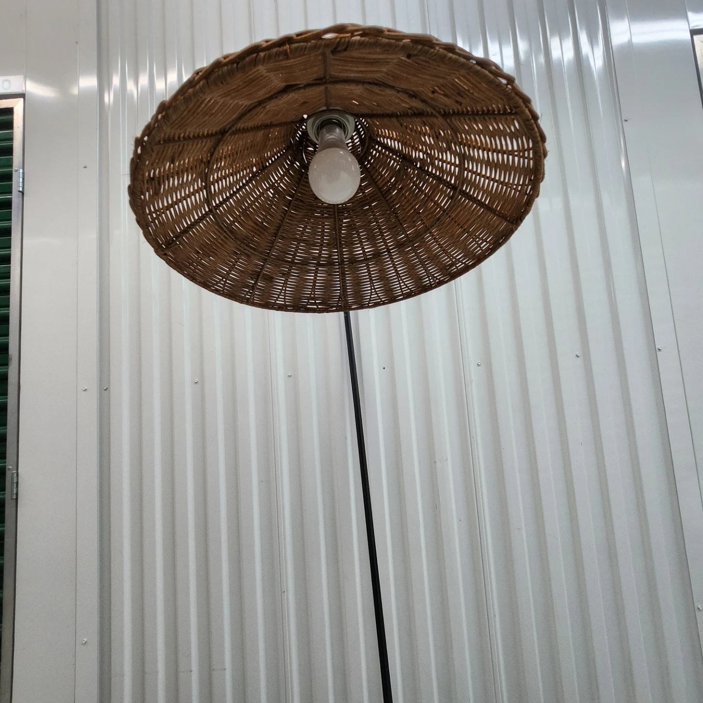 Wicker Arc Floor Lamp - photo 4