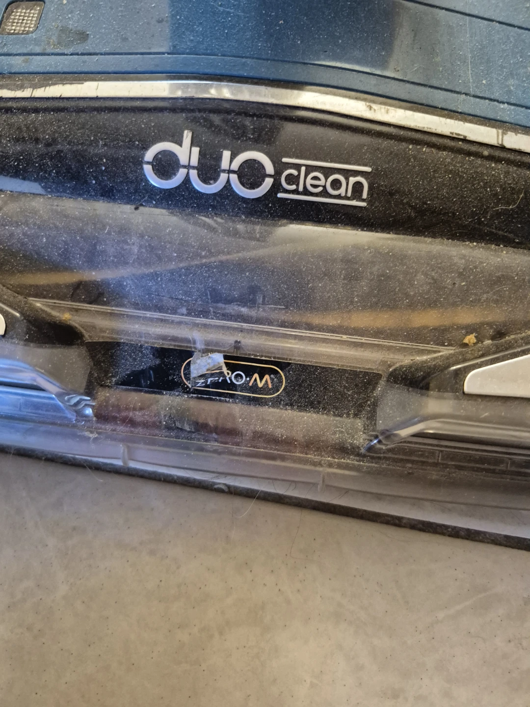 Shark Duo Clean Cordless Vacuum - photo 2