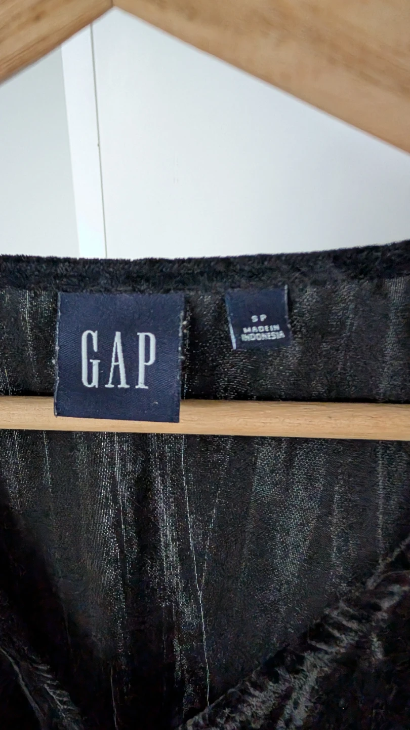 GAP Black Velvet V-Neck Blouse - Size Small - photo 2