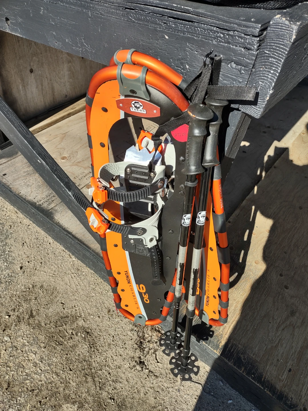 Yukon Charlie's 30 Series Snowshoes with Poles