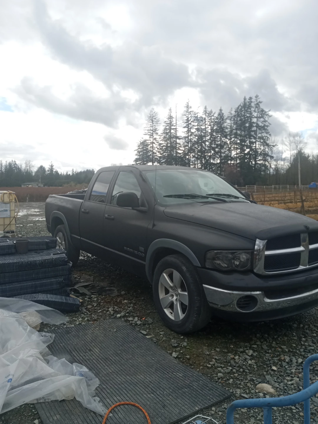 Dodge Ram 1500 Pickup Truck - photo 2