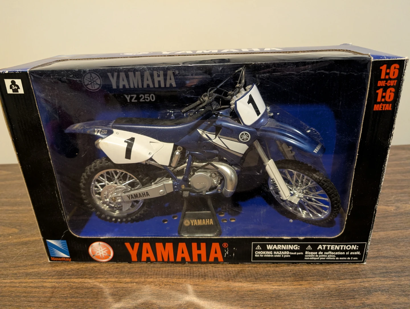 NewRay Yamaha YZ 250 Die-Cast Motorcycle 1:6 Scale - photo 5