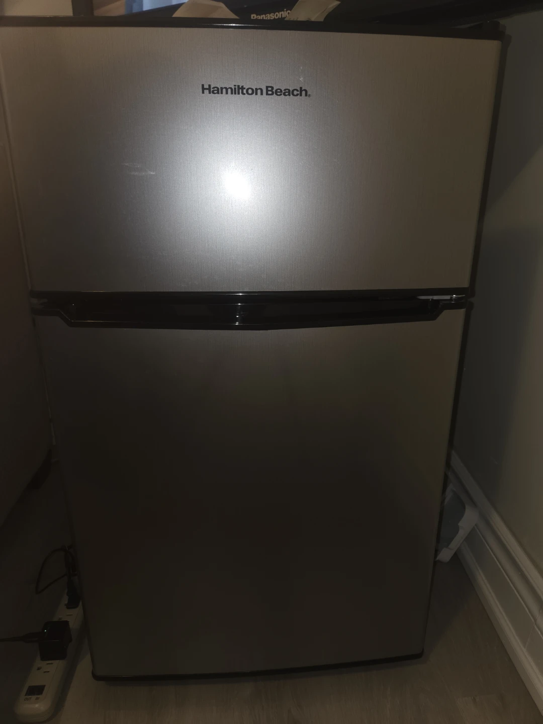 Hamilton Beach Mini Fridge