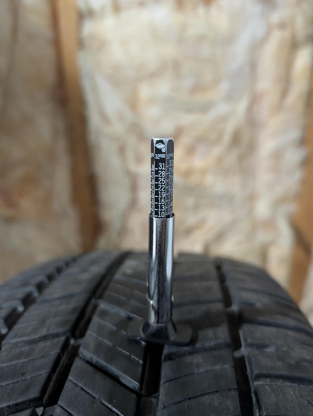(4)-225/65R17 All Season Tires - photo 3