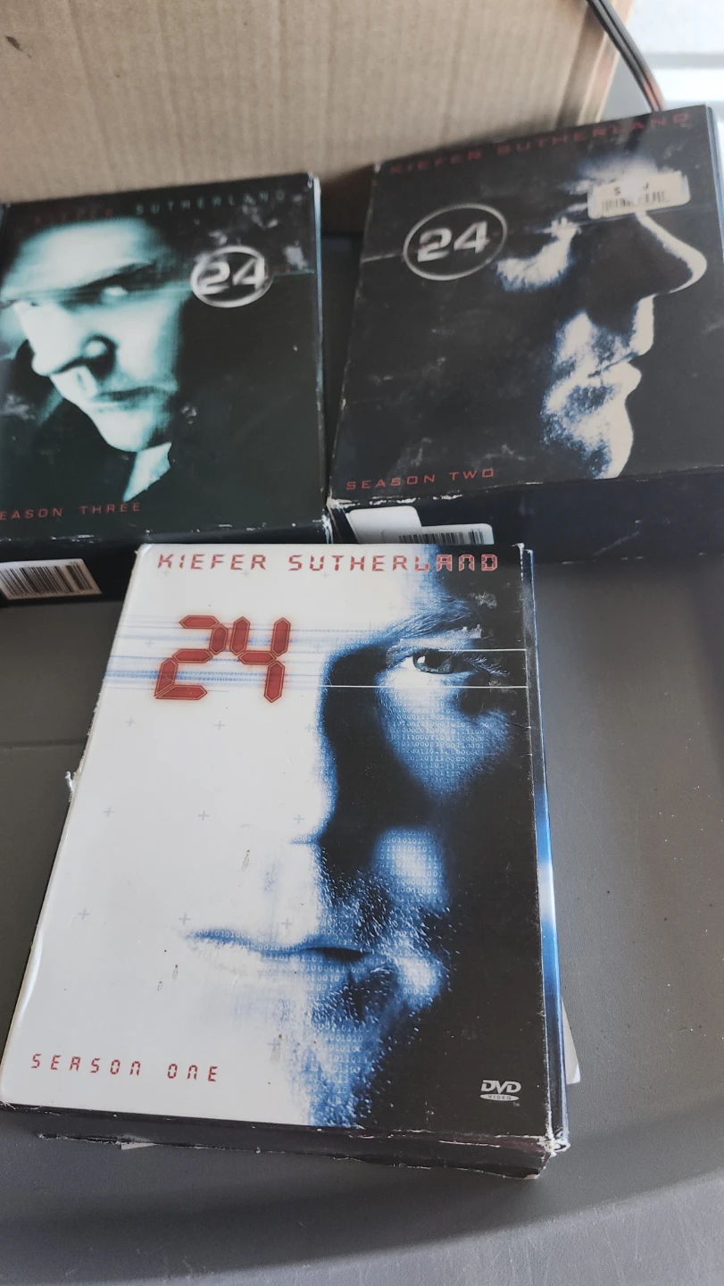 24 Kiefer Sutherland Seasons One, Two, and Three DVD Set