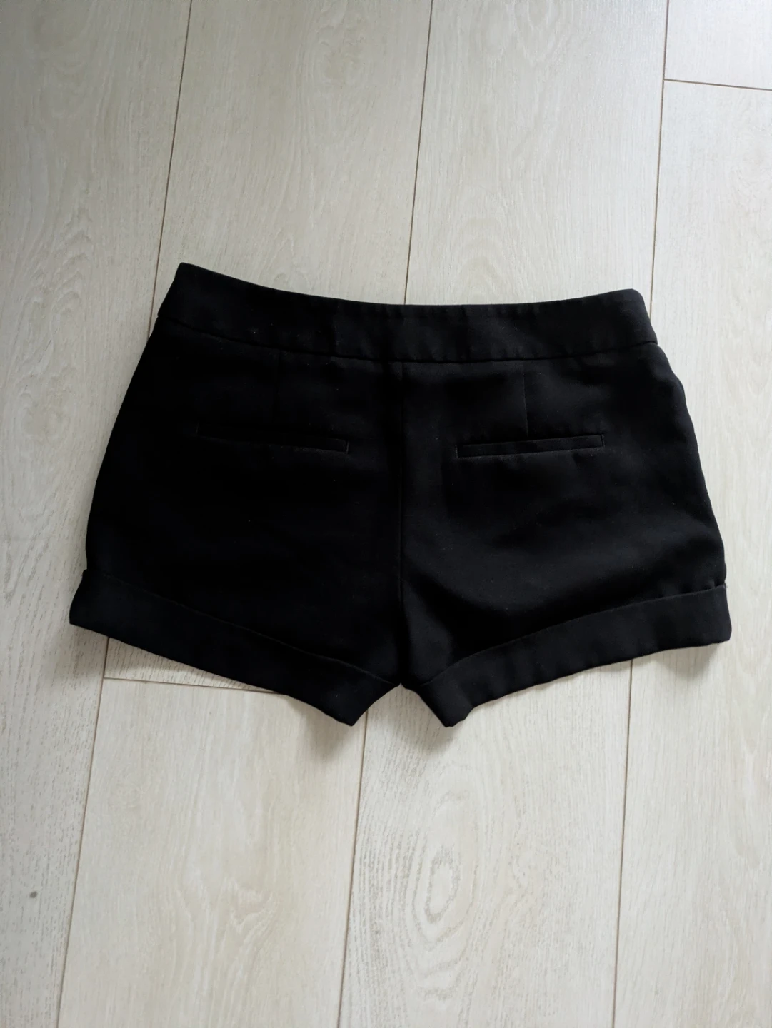 Tailored Shorts - Size 0 - photo 2