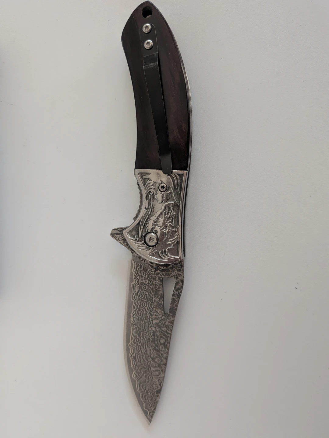 Folding Pocket Knife with Engraved Dragon Handle
