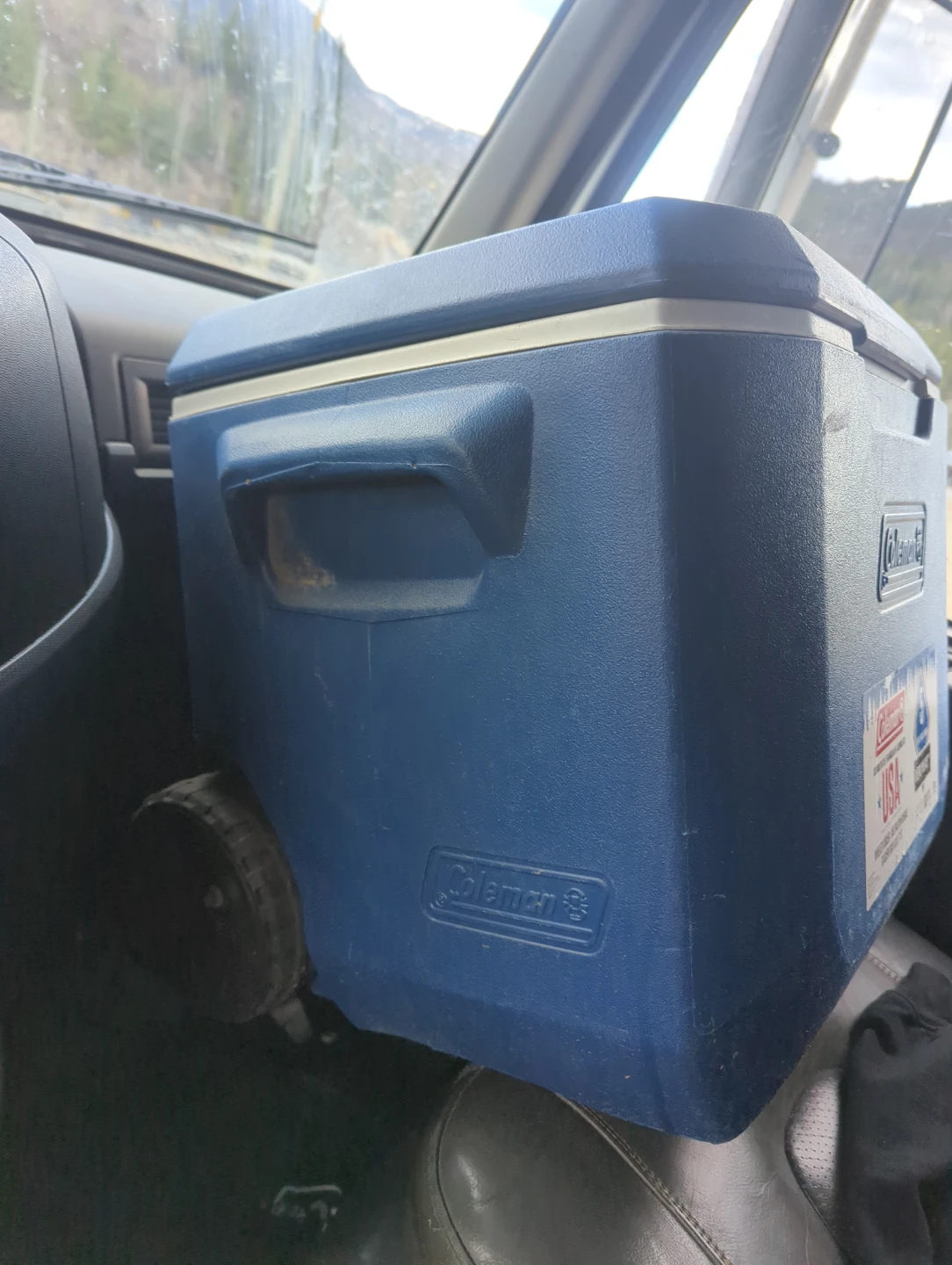 Coleman Wheeled Cooler - photo 2