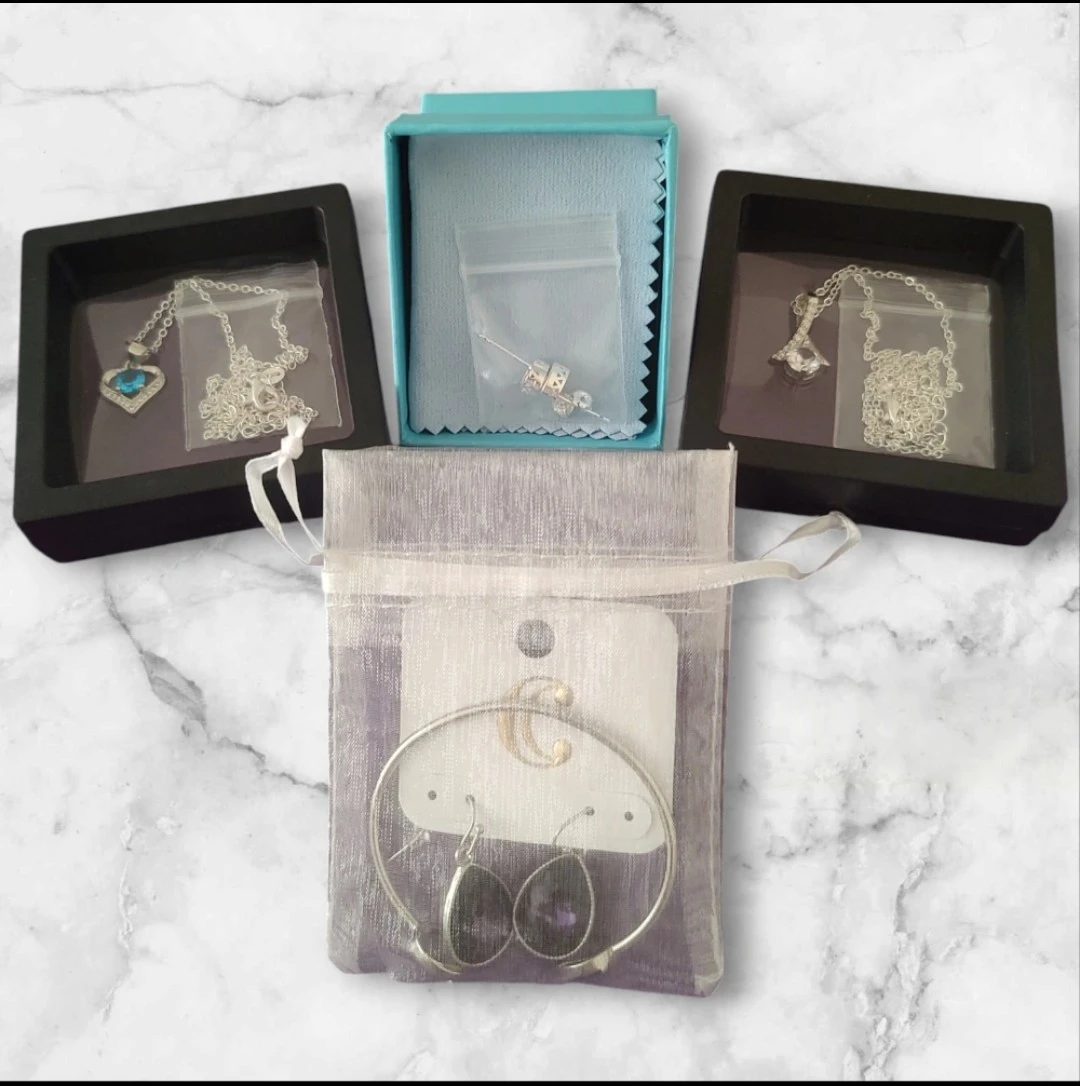 Jewelry Lot - Bracelet and Earrings