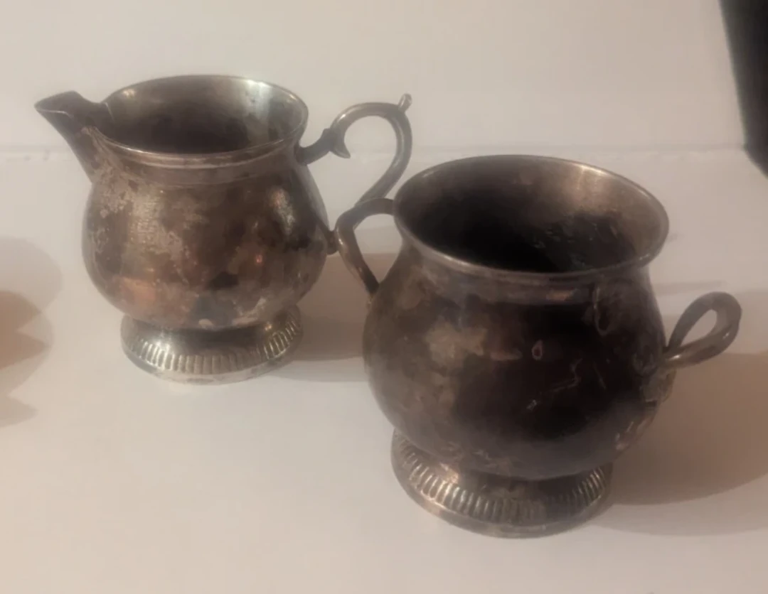 Silver-Plated Creamer and Sugar Bowl Set - photo 4